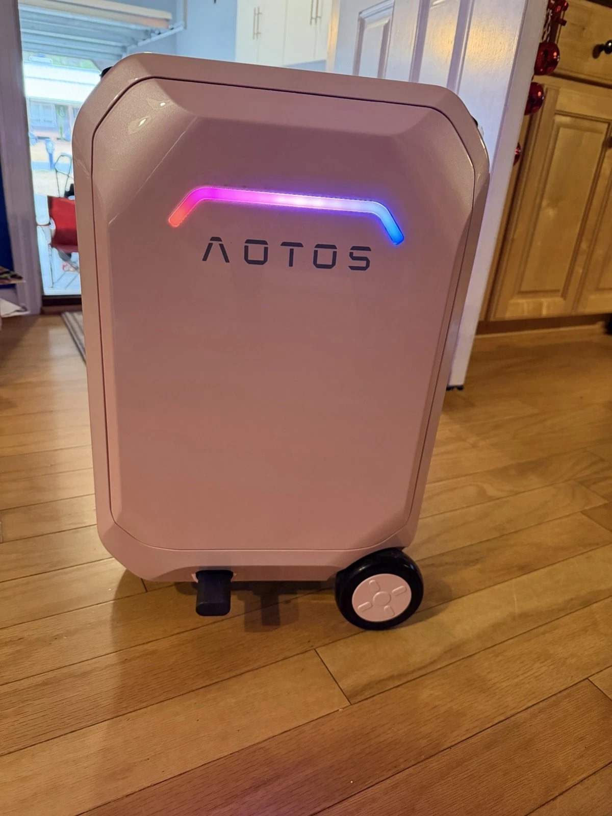 AOTOS L2 Electric Mini Smart Scooter Luggage Riding Suitcase For Travel 20Inch - Image 1