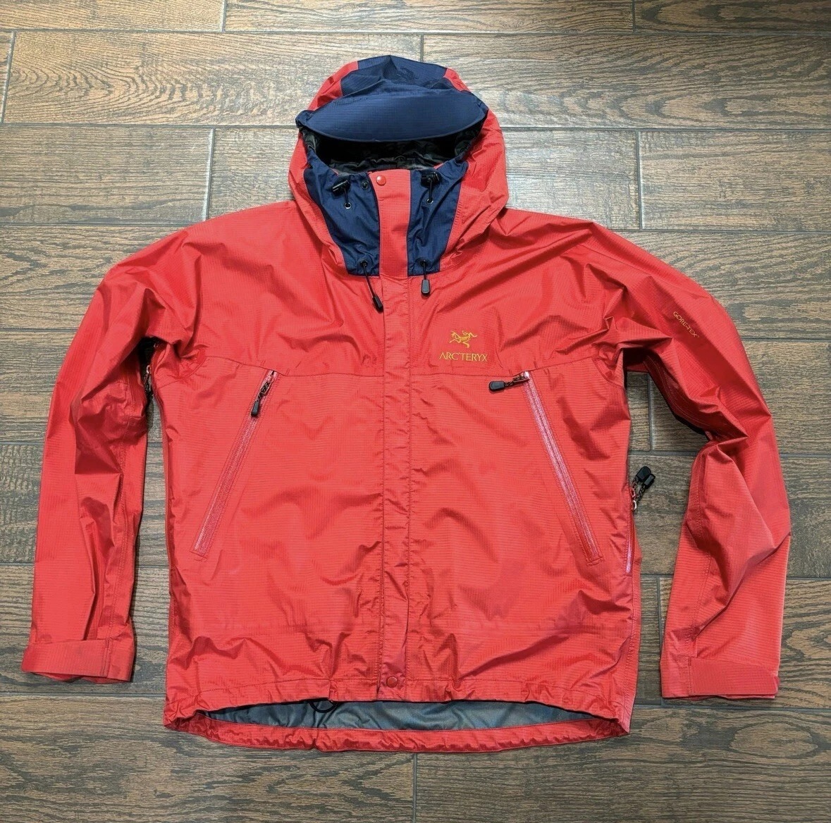 Arc’teryx Beta LT Jacket Golden Era mens XL color Molten 1997 Near Mint - Image 1