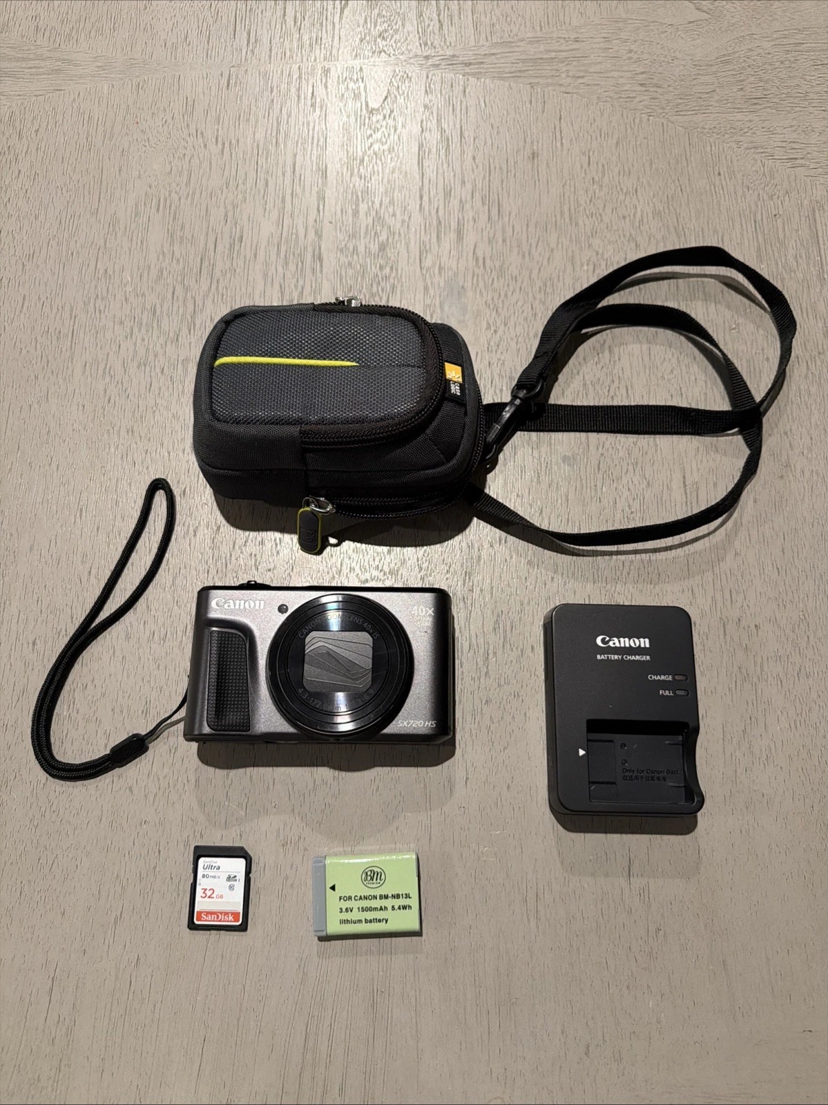 Canon PowerShot SX740 HS 20.3MP 40x Zoom Black Wi-Fi 4K Digital Camera - Image 1