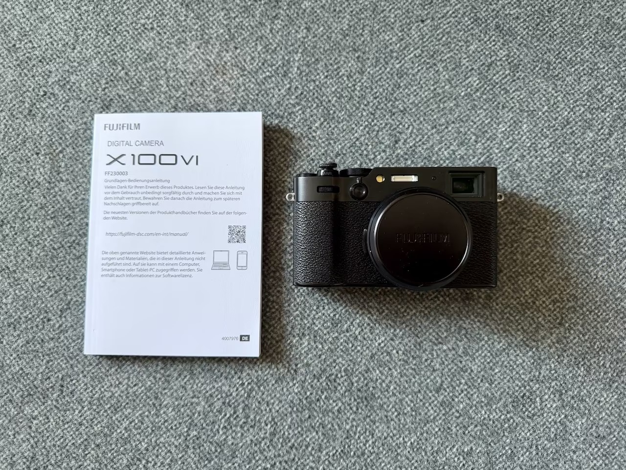 FUJIFILM X100 VI, black, very good condition, 1,900 shots - Image 1