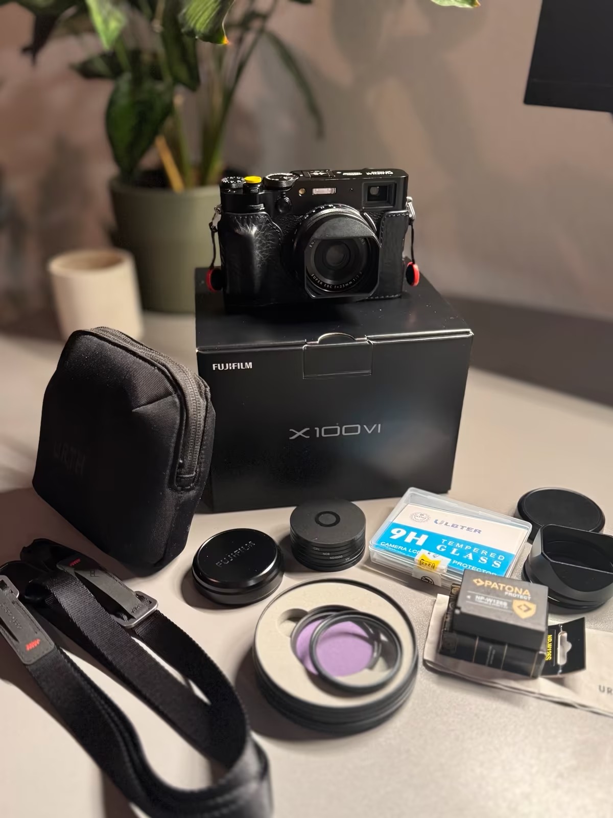 Fujifilm X100VI Black + Accessory Kit – Like-new condition - Image 1