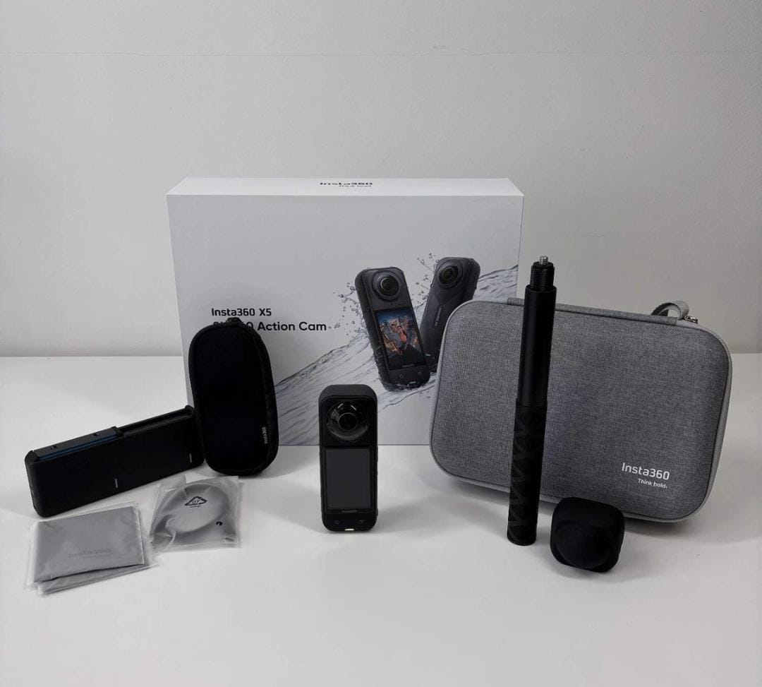 Insta360 X5 72MP 8K 360 Action Camera CINSAAHA Essentials Bundle - Image 1