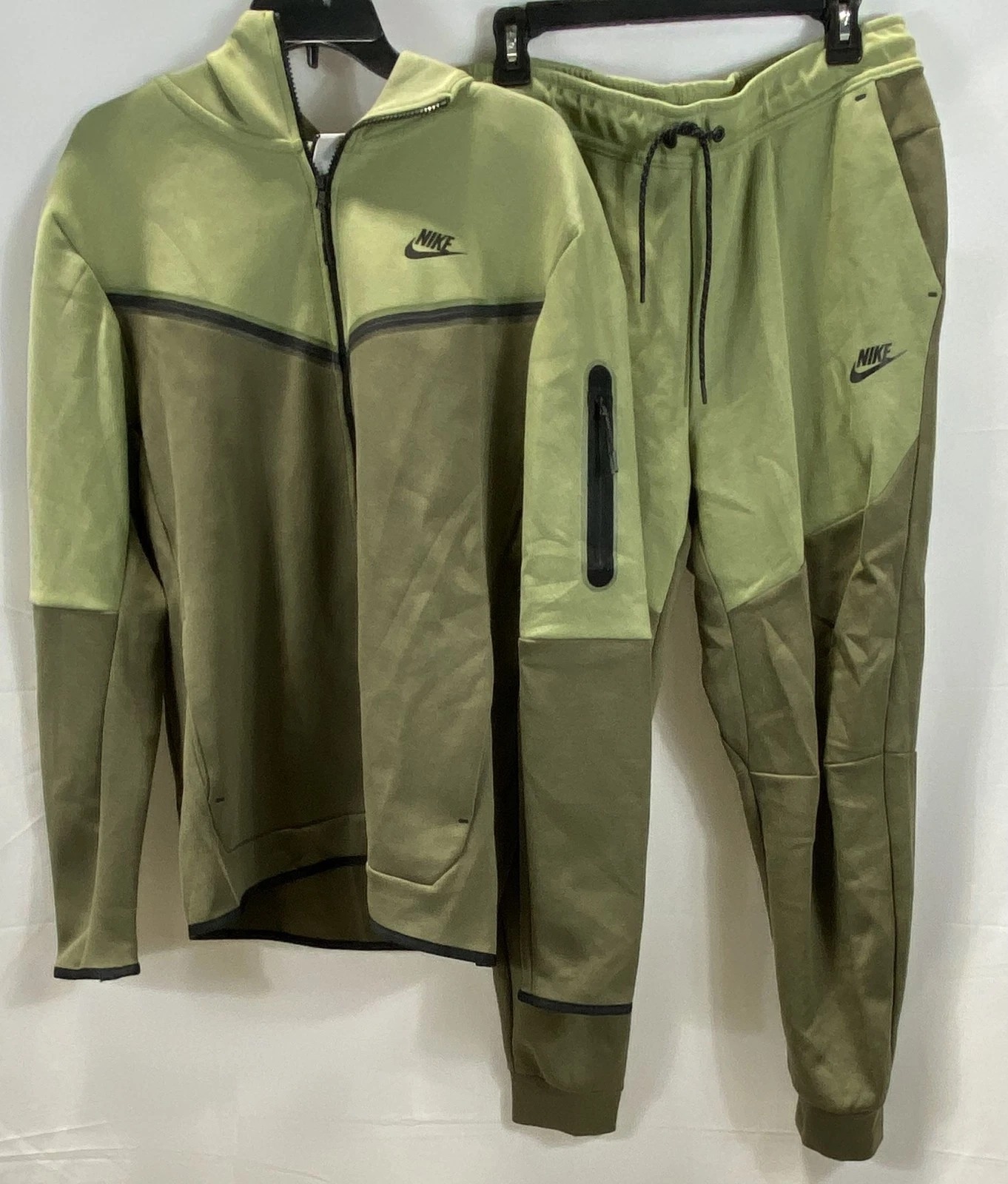 Nike Men's Tech Fleece Tracksuit Green Full Zip Hoodie Jogger Set Size L - Image 1