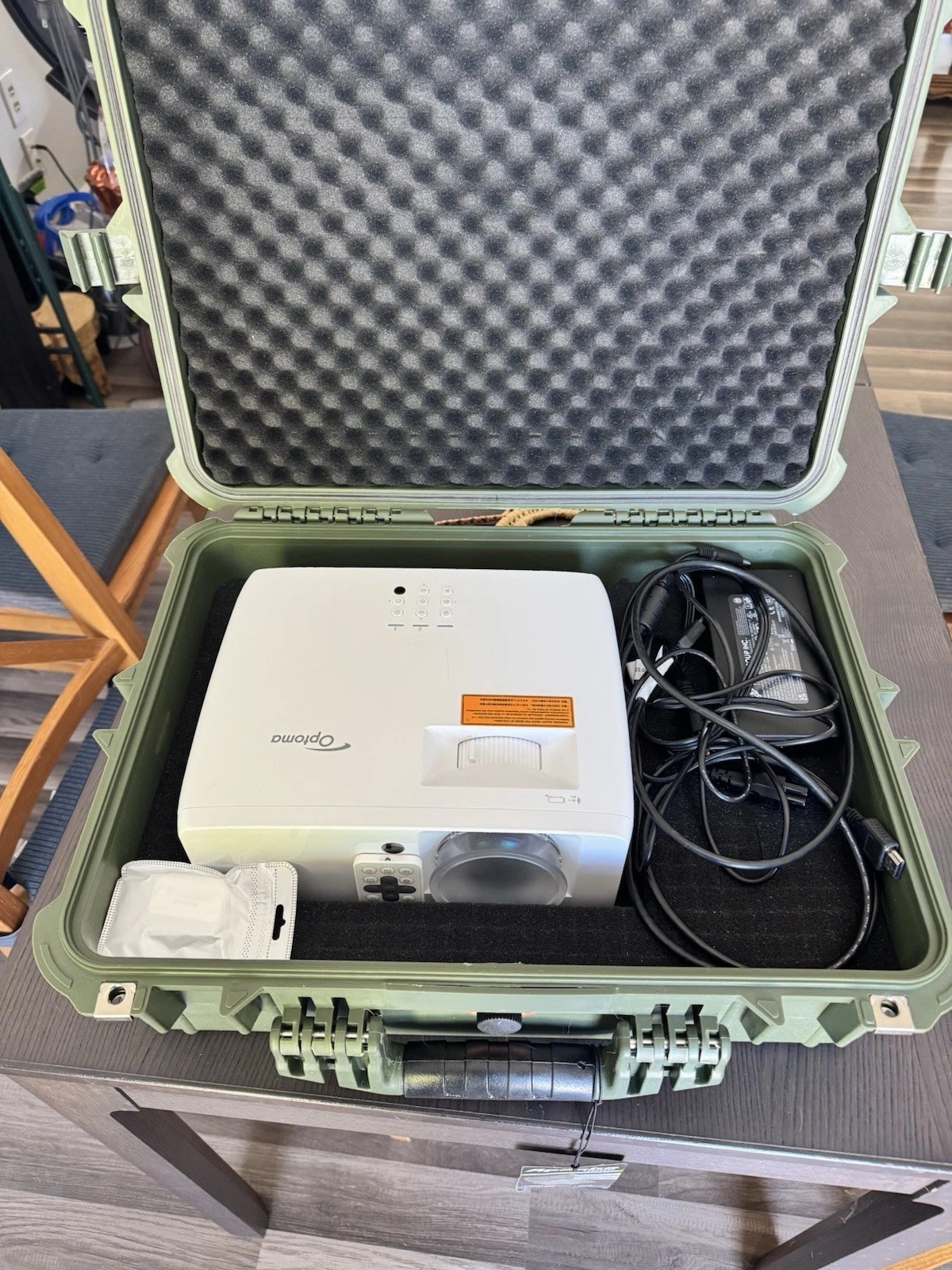 Optima Gt2100hdr Projector - Image 1
