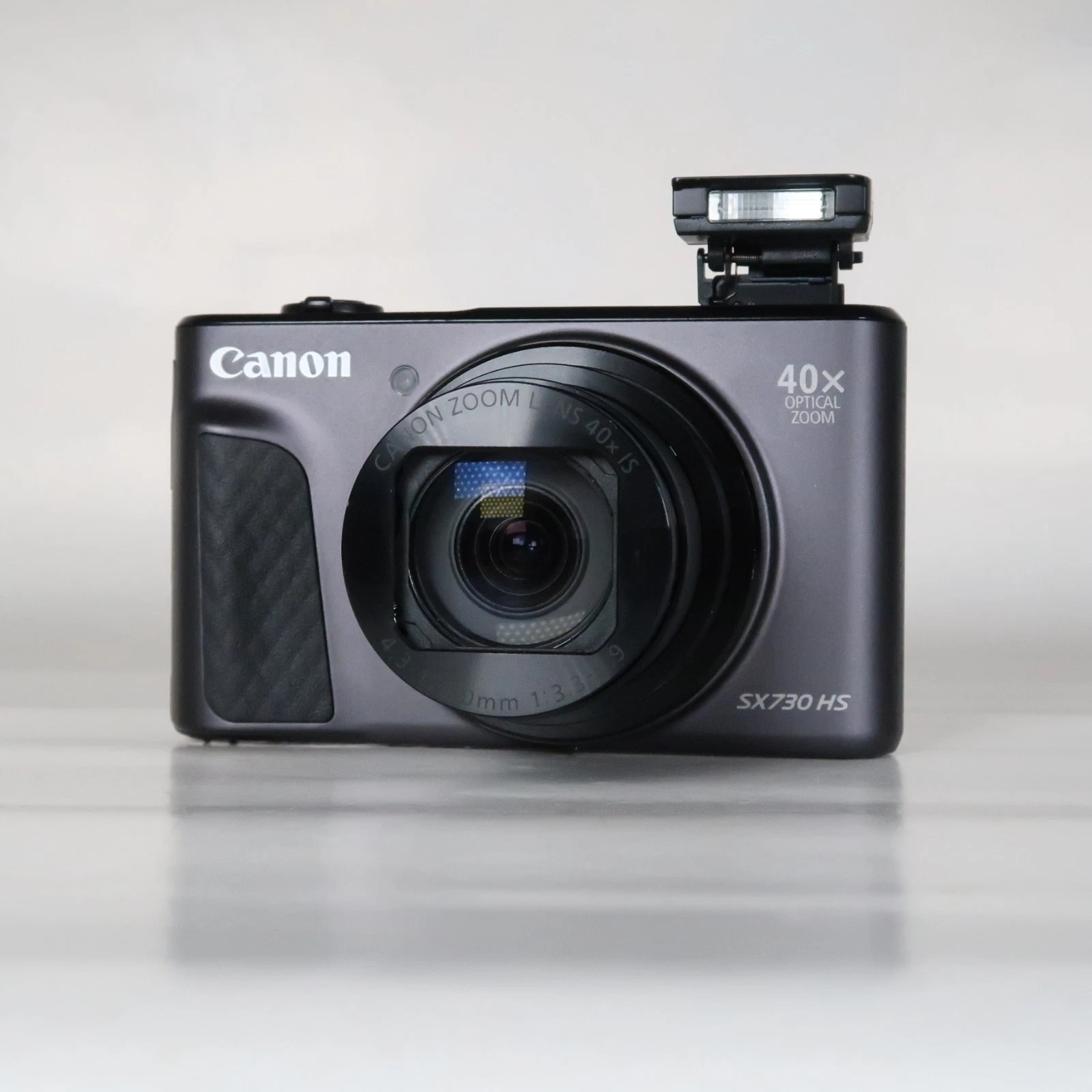 Canon Powershot SX730 HS Digital Camera Black 20.3MP, 40X, Case, SD - Image 1