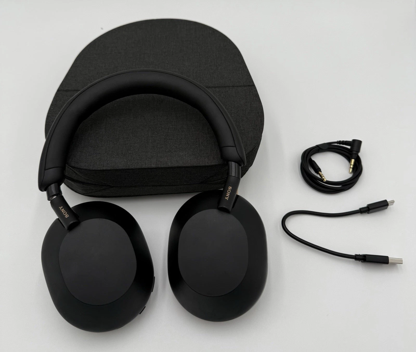 Sony WH-1000XM5 Wireless Noise Cancelling Headphones - Black - Image 1