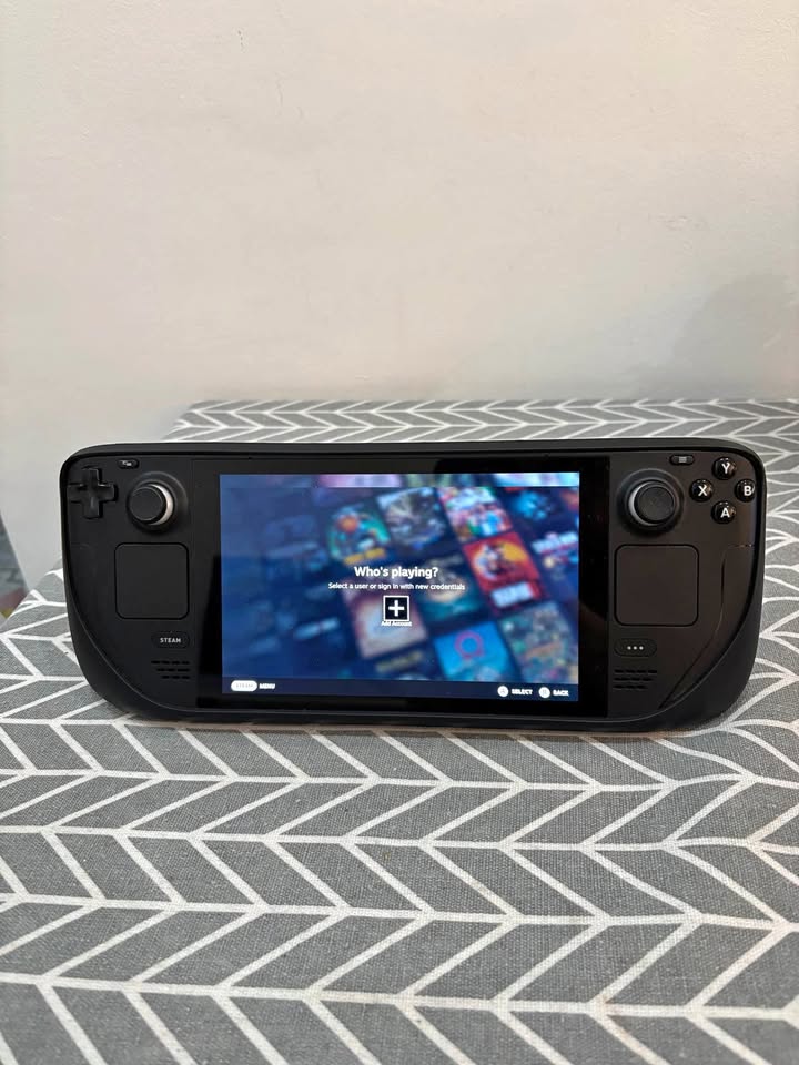 Steam Deck 512GB LCD Anti-Glare โ Barely Used (Model 1010) ๐ฎ - Image 1